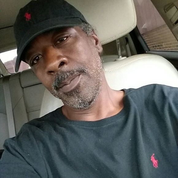 Meet your Posher, Geno - Picture 8 of 8